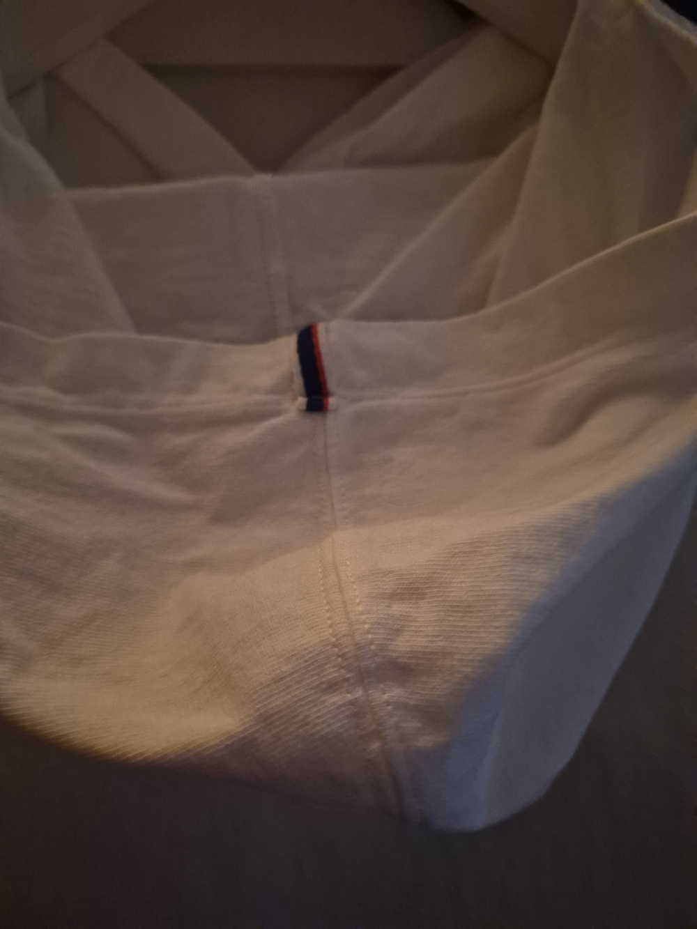 8 Items For Only $30💥 Champion Women White Hoodie Size M🥰 - Picture 9 of 9